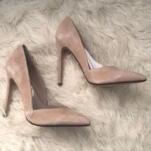 Steve Madden Suede Pumps